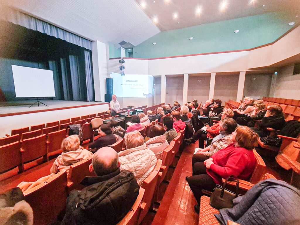 Skaitė paskaitą Trečiojo amžiaus universiteto klausytojams