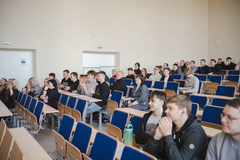 KVK Technologijų fakultete – tarptautinis tiksliųjų mokslų iššūkis jauniesiems protams