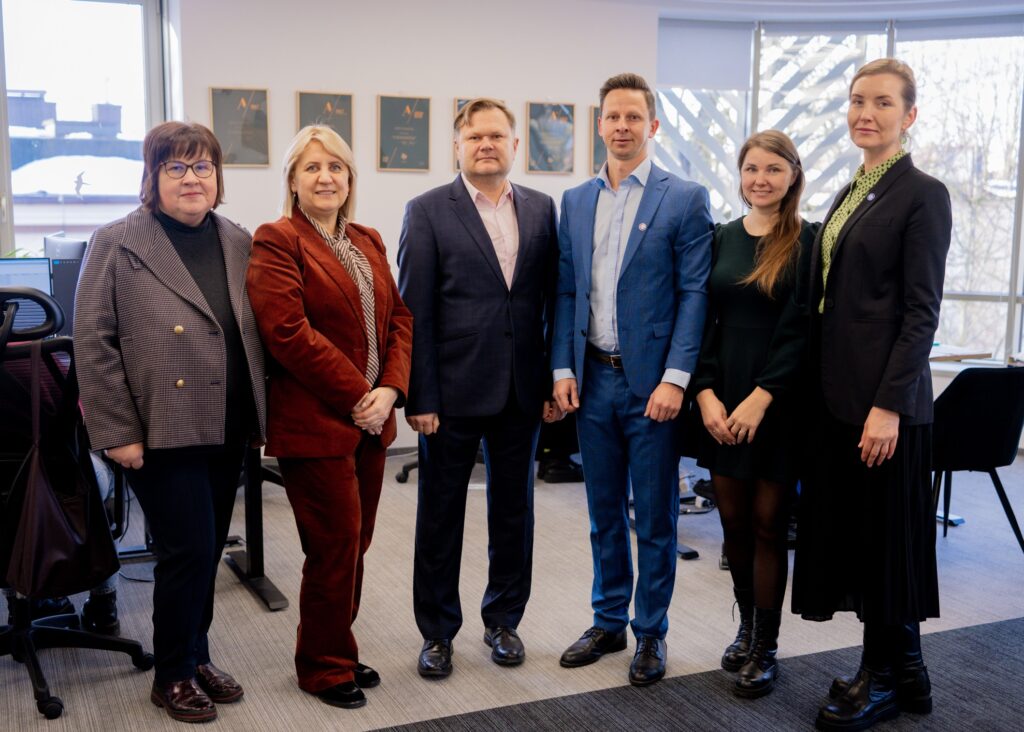 KVK ir „Finsaugos“ partnerystė: nuo studentų praktikos iki bendrų tyrimų